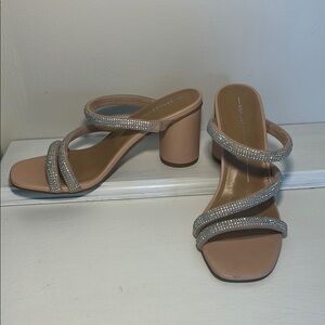 🍂Report Tan and Iridescent Strappy Heels with Rounded Block Heel 7.5